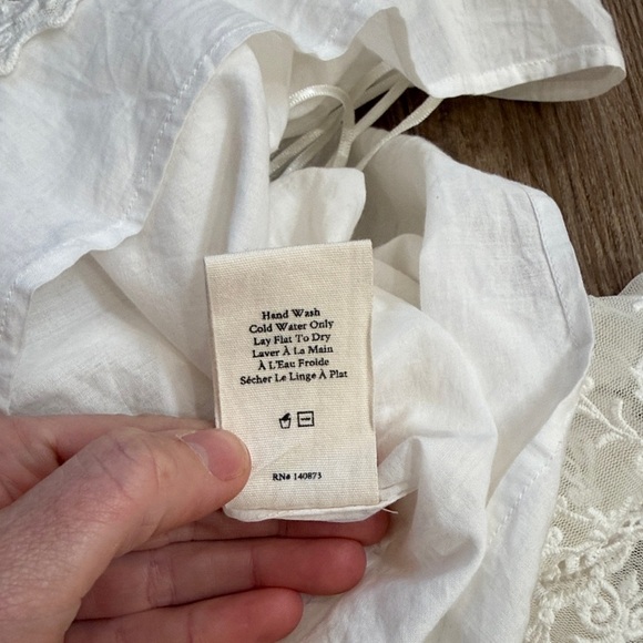 LoveShackFancy Kesia Mini Dress White Lace Cutout Smocked Size XS - Picture 13 of 16